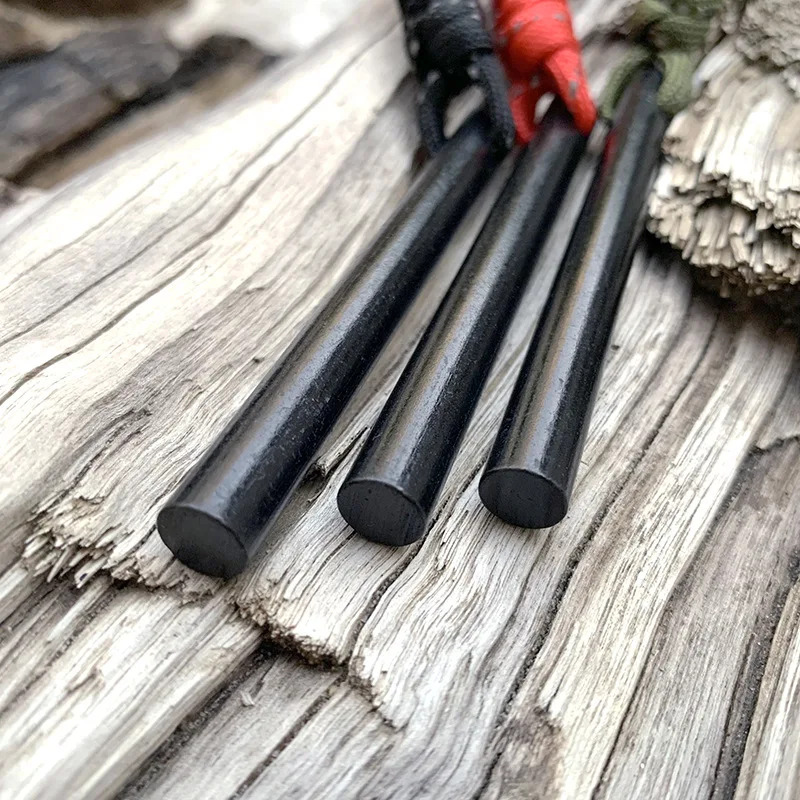 ولاعة نار للبقاء على قيد الحيا - مراجعة Ferro Rod Striker وسعره