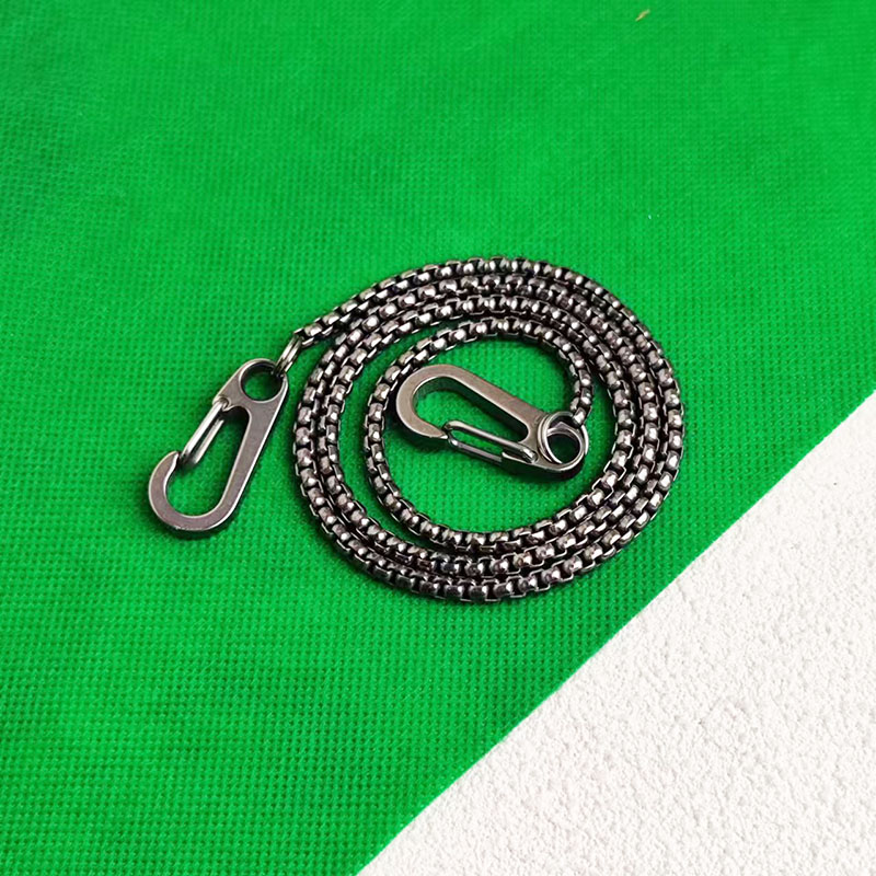 سلسلة محفظة من التيتانيوم للرج - مراجعة Wallet Slim Titanium وسعره